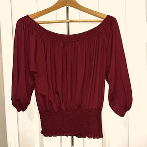 BRAND:Rue 21 SIZE:XL COLOR:Maroon